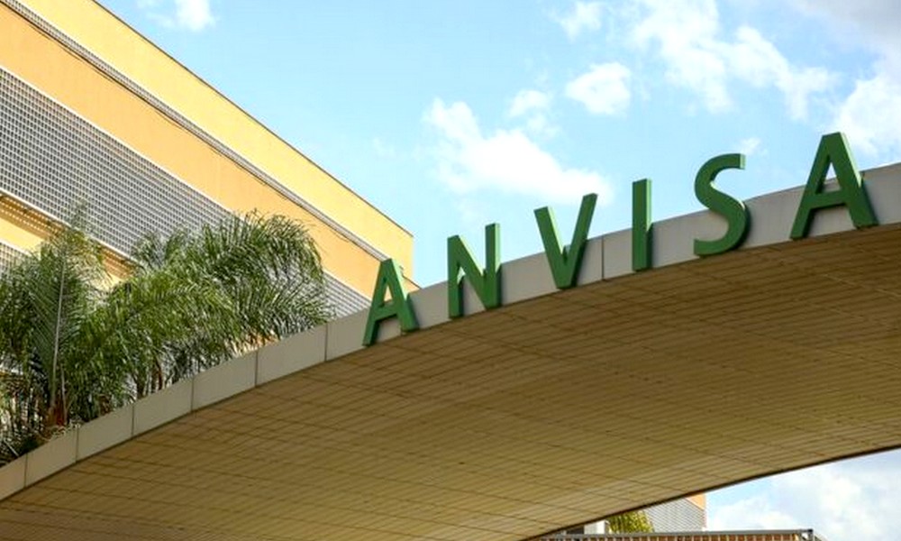 Anvisa prorroga por 1 ano uso emergencial de vacinas contra a covid-19